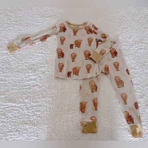 Caden Lane Two Piece Pajama set